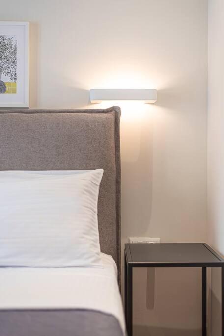 Peaceful Shelter In Athens Apartment Екстериор снимка